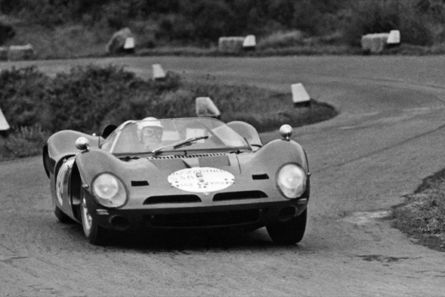 【mazzani】 1967-Bizzarrini-P538-front-